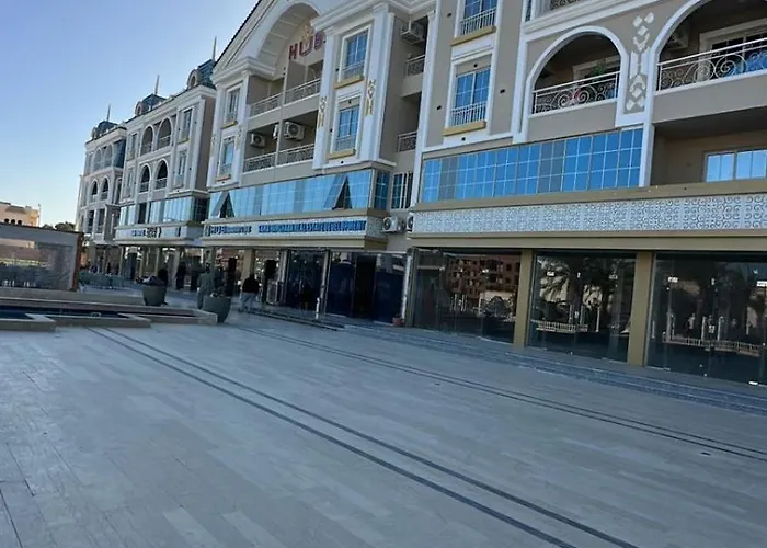 Üdülőközpont ملك